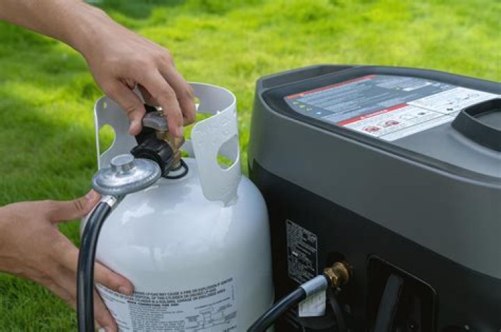 How does a fridge run on propane?