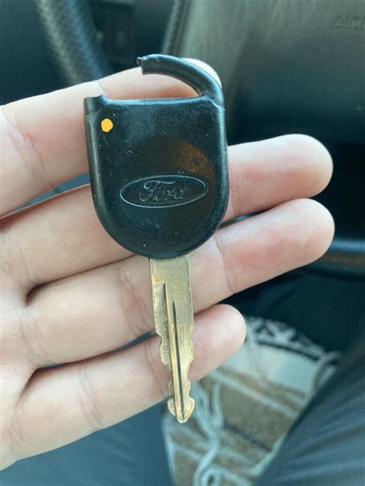 How much is a replacement chip key?