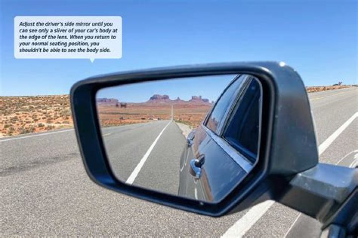 Why does my side view mirror shake?